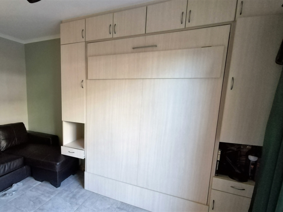 1 Bedroom Property for Sale in Ferreira Town Eastern Cape